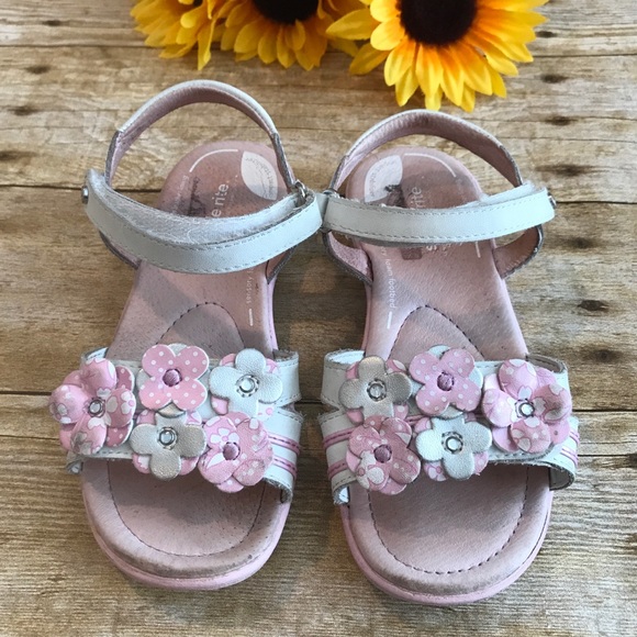 stride rite white sandals